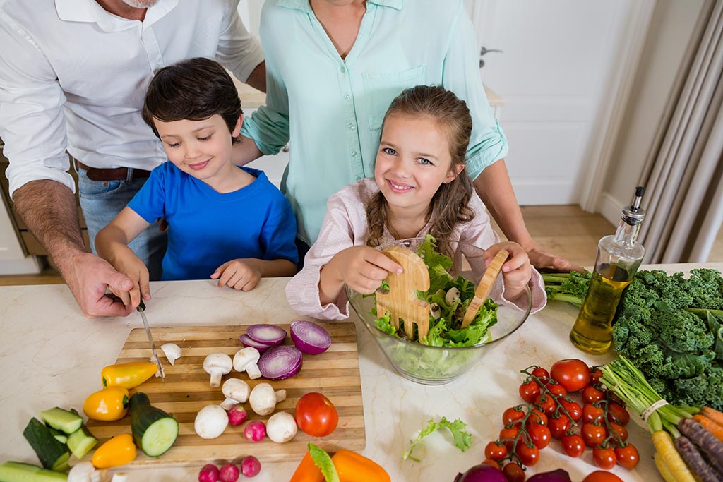 These Basic Foods for Your Kids Lunch Box Will Give Them The Nutrition They Need
